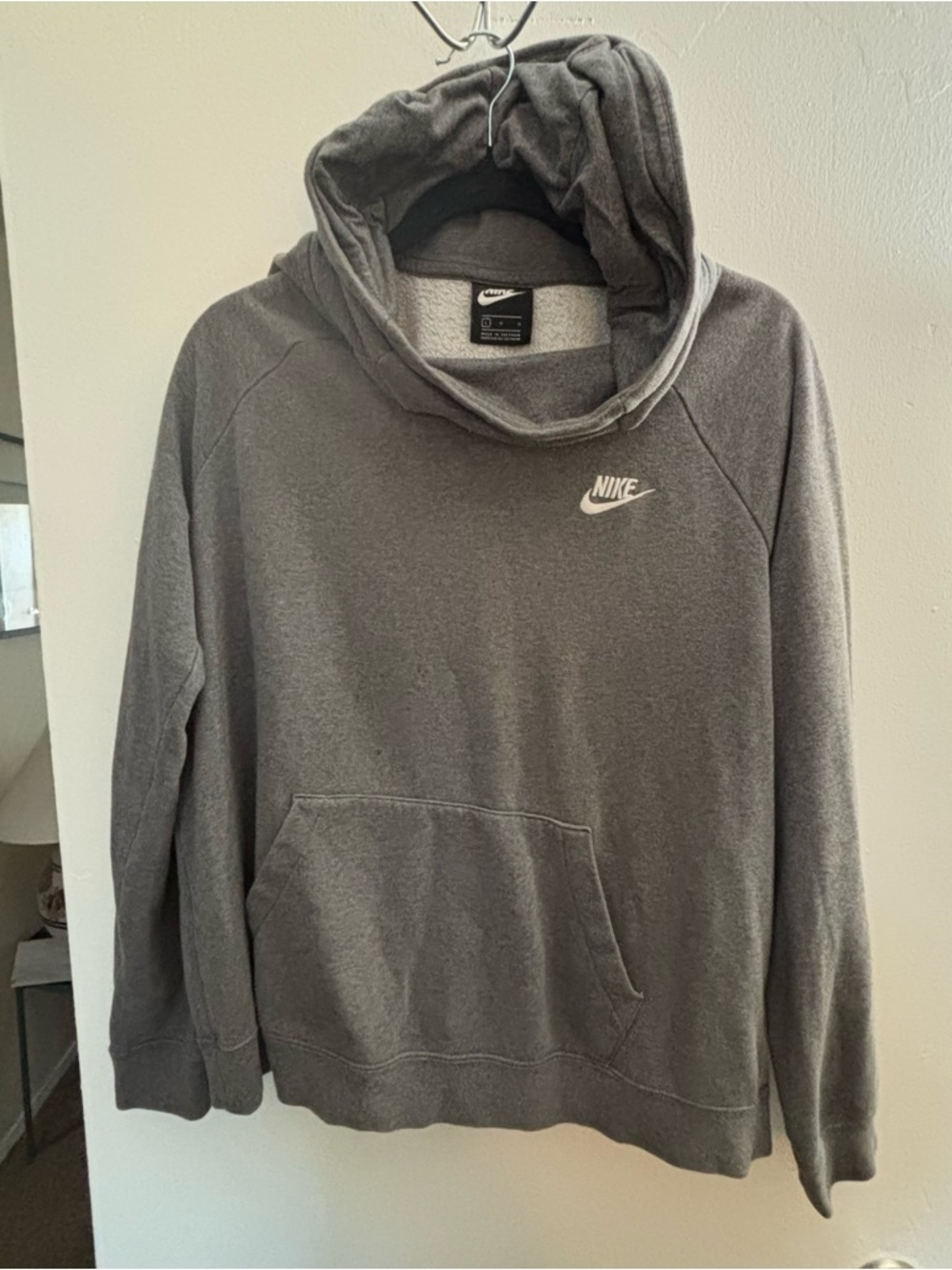 Nike Gray Pullover Hoodie Sweatshirt